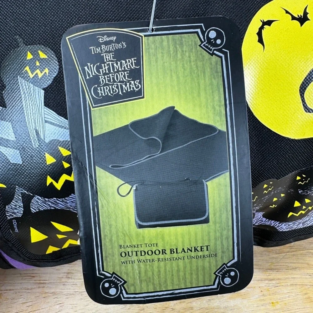 Disney's The Nightmare Before Christmas Jack & Sally Blanket Tote Outdoor Picnic